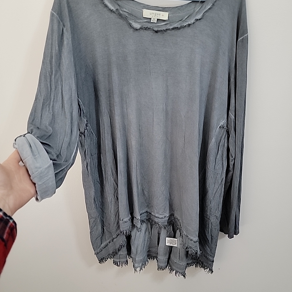 Umgee Washed Charcoal Gray Long Sleeve Tunic Top Size XL EUC - Picture 3 of 9